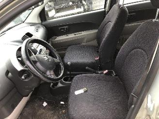 Daihatsu Sirion 1.0 12v picture 16