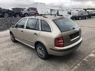 Skoda Fabia 1.4I  BREAK picture 4