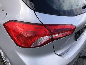 Ford Focus 1.0 picture 26