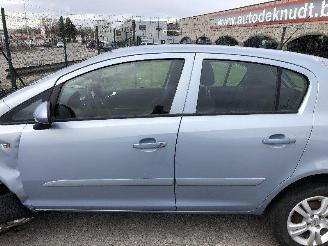 Opel Corsa D  1.3 CDTI   Z13DTJ picture 9