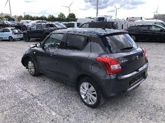 Suzuki Swift 1.2 GL picture 2