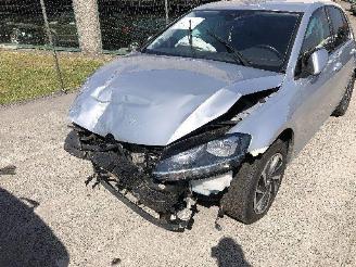 Volkswagen Golf 1.0TSI  SOUND picture 7