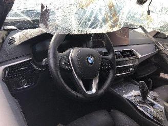 BMW 5-serie 520d HYBRIDE  B47D20B picture 11