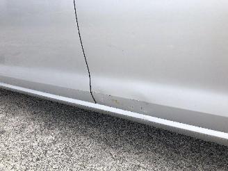 Volkswagen Golf 1.6 TDI picture 18