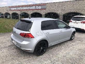 krockskadad bil auto Volkswagen Golf 1.6 TDI 2014/7