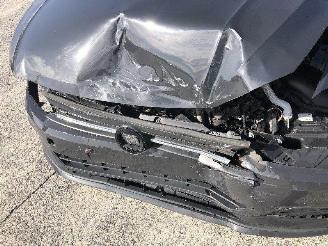 Volkswagen Polo 1.0 picture 12