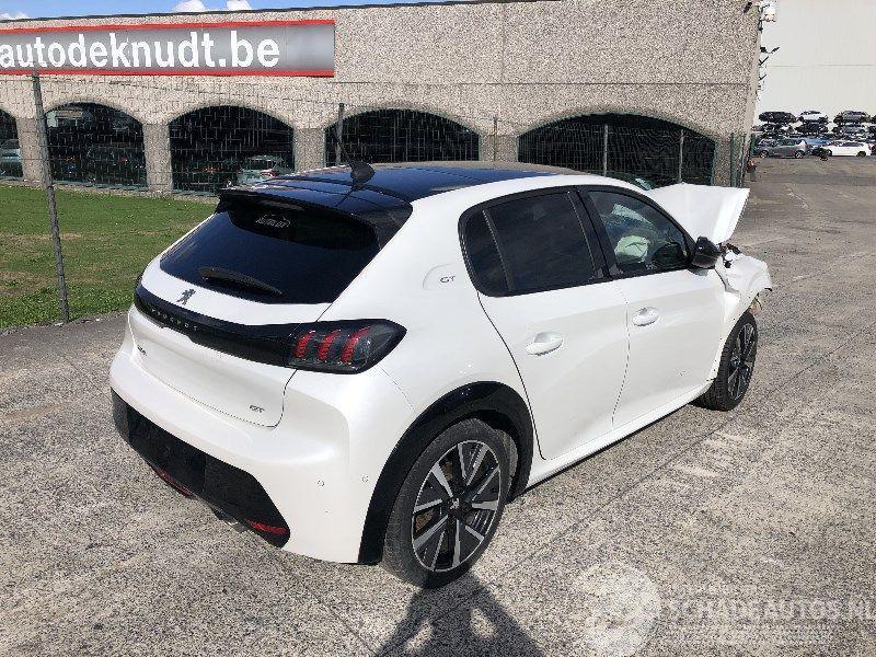 Peugeot 208 GT  1.2