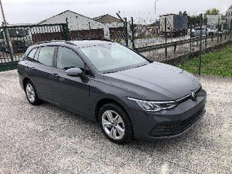 Coche accidentado Volkswagen Golf VIII 1.0 eTSI AUTOMATIQUE 2023/5