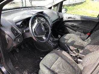 Ford B-Max 1.0 ECOBOOST titanium picture 5