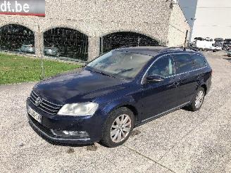 Schadeauto Volkswagen Passat 2.0 TDI  KOMBI 2012/3
