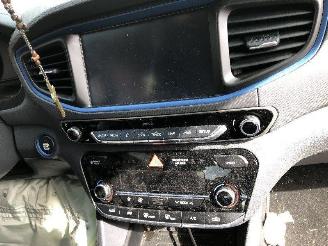 Hyundai Ioniq 1.6 HYBRIDE picture 18