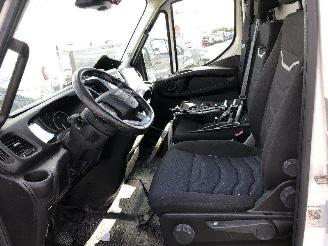 Iveco Daily 3.0 D frigo picture 6