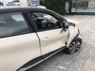 Renault Captur 0.9 TURBO picture 13