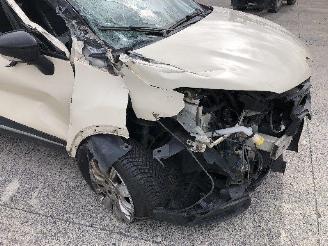 Renault Captur 0.9 TURBO picture 17