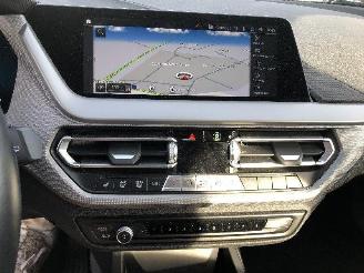 BMW 1-serie 116 I  ADVANTAGE picture 23