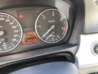 BMW 3-serie 320 d picture 30