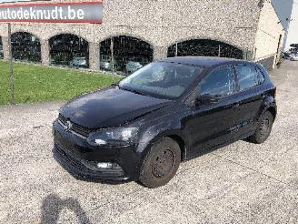 Damaged car Volkswagen Polo 1.0 2016/10