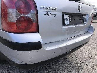Volkswagen Passat BREAK 1.9 TDI 130 picture 13