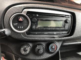 Toyota Yaris 1.0 picture 12