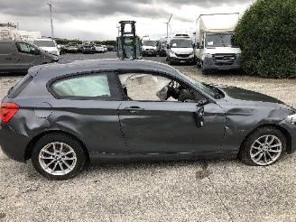 BMW 1-serie 2.0 D picture 7