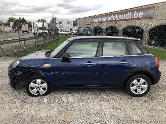 Mini Mini COOPER 1.5 D picture 5
