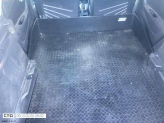 Renault Captur 1.5 dci VAN AUTOMATIQUE picture 14