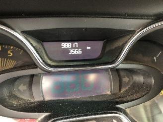 Renault Captur 1.5 dci VAN AUTOMATIQUE picture 20