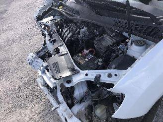 Dacia Sandero 1.0 picture 22