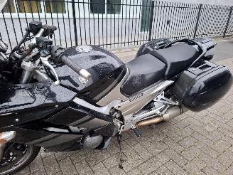Yamaha FJR 1300  picture 11