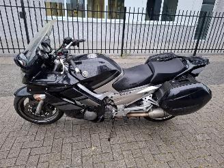 Yamaha FJR 1300  picture 2