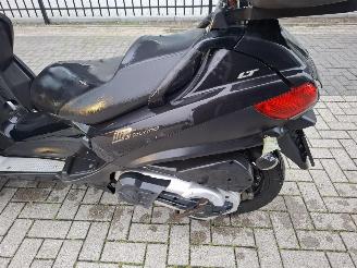 Piaggio MP3 500  picture 4