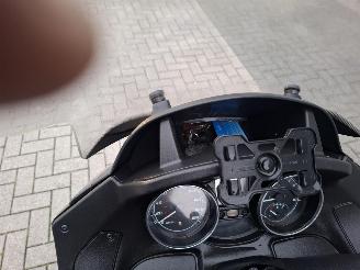 Piaggio MP3 500  picture 7