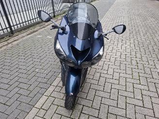 Kawasaki ZZ- R 1400  picture 12