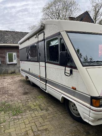 danneggiata camper LMC  Liberty 1992/1
