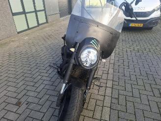 Suzuki VZR 1800 1800 intruder picture 8