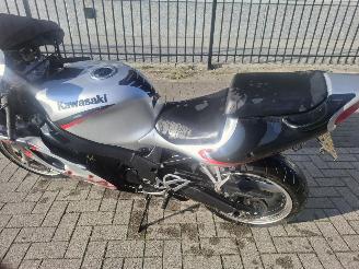 Kawasaki Ninja ZX - 7R  picture 6