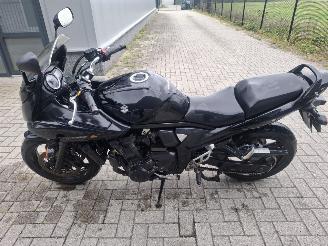 Suzuki Bandit 650  picture 7