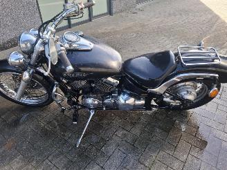 dommages motocyclettes  Yamaha XVS 650 dragstar 1997/1