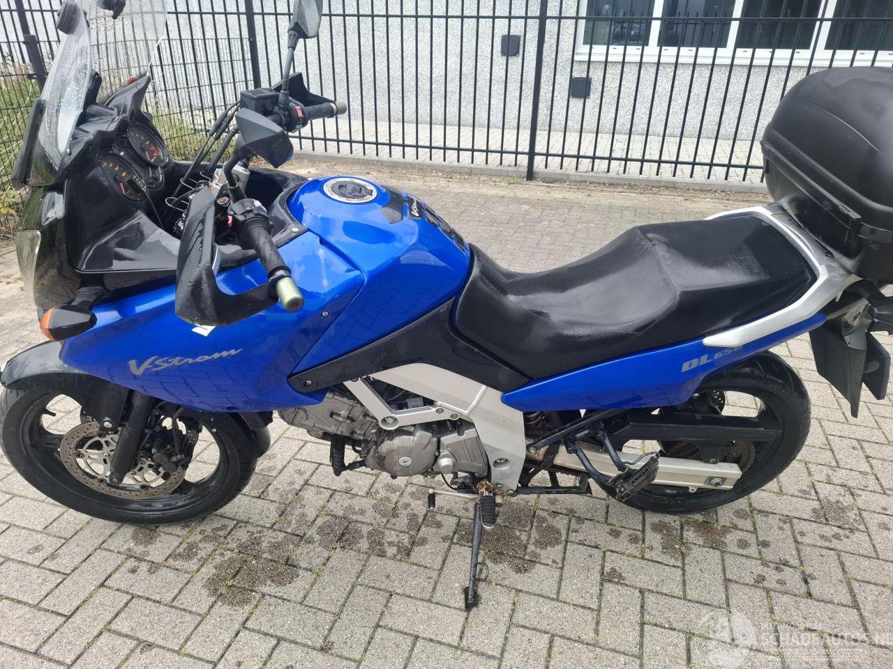 Suzuki DL 650 v-strom
