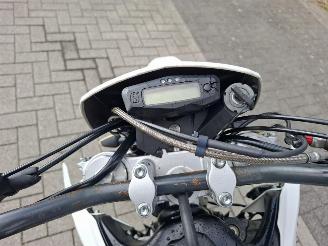 Husqvarna SM 125  picture 6
