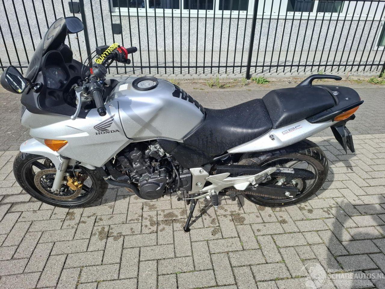 Honda CBF 600 