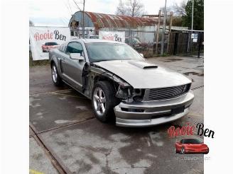 Ford USA Mustang Mustang V, Coupe, 2004 / 2015 4.0 V6 picture 3