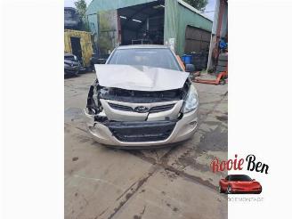 demontáž osobní automobily Hyundai I-20 i20, Hatchback, 2008 / 2015 1.2i 16V 2010/9