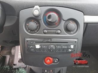 Renault Clio Clio III Estate/Grandtour (KR), Combi, 2007 / 2014 1.2 16V TCE 100 picture 11