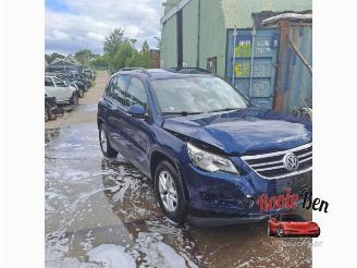 Salvage car Volkswagen Tiguan Tiguan (5N1/2), SUV, 2007 / 2018 1.4 TSI 16V 4Motion 2009/4