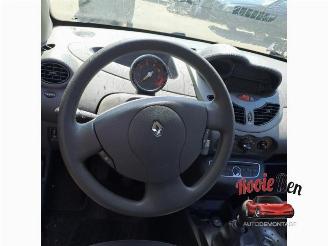 Renault Twingo Twingo II (CN), Hatchback 3-drs, 2007 / 2014 1.2 16V picture 9