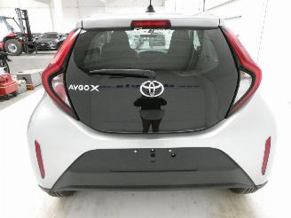 Toyota Aygo 1.0 X picture 8