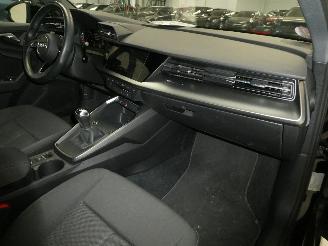 Audi A3 S-LINE picture 12