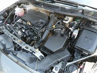 Opel Astra 1.2 picture 17