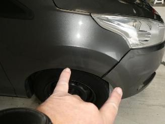 Ford C-Max 1.0 TREND picture 10